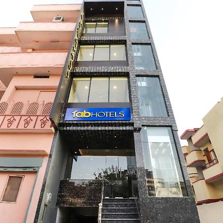 Hotel Fabexpress Lemon Grass Varanasi Exterior foto